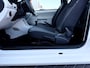 Volkswagen Up! 1.0 move up! BlueMotion | Airco | NAP | APK