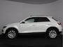 Volkswagen T-Roc 1.5 TSI Sport 150pk | Glazen schuif-kanteldak | Leer | Navigatie | LED