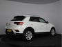 Volkswagen T-Roc 1.5 TSI Sport 150pk | Glazen schuif-kanteldak | Leer | Navigatie | LED