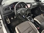 Volkswagen T-Roc 1.5 TSI Sport 150pk | Glazen schuif-kanteldak | Leer | Navigatie | LED