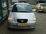 Kia Picanto 1.0 Light *TREKHAAK* *CRUISE CONTROL* *ZONNEDAK*