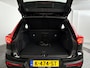 Volvo XC40 Recharge P8 AWD R-Design | SOH 90% | Parkeercamera | Stoel- en Stuurverwarming | Trekhaak