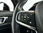 Volvo XC40 Recharge P8 AWD R-Design | SOH 90% | Parkeercamera | Stoel- en Stuurverwarming | Trekhaak