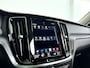 Volvo V60 B3 Momentum | Parkeercamera | Stoel- en Stuurverwarming | Cruise control | Trekhaak