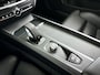 Volvo V60 B3 Momentum | Parkeercamera | Stoel- en Stuurverwarming | Cruise control | Trekhaak