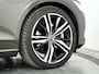 Volvo V60 B3 Momentum | Parkeercamera | Stoel- en Stuurverwarming | Cruise control | Trekhaak