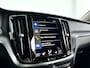 Volvo V60 B3 Momentum | Parkeercamera | Stoel- en Stuurverwarming | Cruise control | Trekhaak