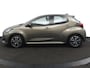 Toyota Yaris 1.5 VVT-i Dynamic Trekhaak Navigatiesysteem | Trekhaak | All Seasons |