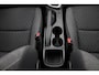 Toyota Yaris 1.5 VVT-i Dynamic Trekhaak Navigatiesysteem | Trekhaak | All Seasons |