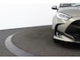 Toyota Yaris 1.5 VVT-i Dynamic Trekhaak Navigatiesysteem | Trekhaak | All Seasons |