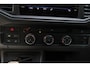 Volkswagen Crafter 35 2.0 TDI L3H3 DC / 6 pers / AUTOMAAT / Trekhaak / Camera
