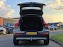 Volvo XC40 T4 211PK Recharge Inscription Expression | Trekhaak | Blis | Camera Achter | Stoel & Stuur verwarm. | 18''