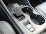 Volvo XC40 T4 211PK Recharge Inscription Expression | Trekhaak | Blis | Camera Achter | Stoel & Stuur verwarm. | 18''