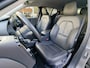 Volvo XC40 T4 211PK Recharge Inscription Expression | Trekhaak | Blis | Camera Achter | Stoel & Stuur verwarm. | 18''