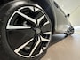 Peugeot 208 1.2 Hybrid 145 e-DCS6 GT | CAMERA | 3D-COCKPIT | ELEKTRISCHE BESTUURDERSSTOEL MET MASSAGE | NAVIGATIE |