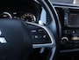 Mitsubishi Outlander 2.0 PHEV Executive Edition | TREKHAAK | CAMERA | CRUISE | BLEUTOOTH |