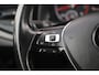 Volkswagen Polo 1.0 TSI Comfortline 95PK 15 inch Two Tone Velgen Navigatie Carplay Android Adaptive Cruise Parkeersensoren