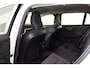 Volvo V60 B3 Essential Edition - Intellisafe Assist & Surround - Black Edition pack - Parkeersensoren v/a - Parkeercamera achter - Climate Control - Verwarmbare voorstoelen - Verwarmbaar stuurwiel - Verwarmbare achterbank - Trekhaak - Draadloze telefoonlader - 19' LMV
