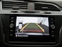 Volkswagen Tiguan 1.4 TSI eHybrid Life Business Automaat - Navigatie - IQ Light - ACC - Camera - Achterklep elektrisch - Side Assist