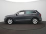 Volkswagen Tiguan 1.4 TSI eHybrid Life Business Automaat - Navigatie - IQ Light - ACC - Camera - Achterklep elektrisch - Side Assist