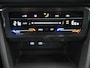 Volkswagen Tiguan 1.4 TSI eHybrid Life Business Automaat - Navigatie - IQ Light - ACC - Camera - Achterklep elektrisch - Side Assist