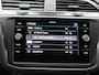 Volkswagen Tiguan 1.4 TSI eHybrid Life Business Automaat - Navigatie - IQ Light - ACC - Camera - Achterklep elektrisch - Side Assist