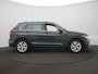 Volkswagen Tiguan 1.4 TSI eHybrid Life Business Automaat - Navigatie - IQ Light - ACC - Camera - Achterklep elektrisch - Side Assist
