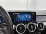 Mercedes-Benz GLB 200 Advantage | Panoramadak | Trekhaak | Augmented Reality | Parkeerpakket met Camera | Inclusief 24 maanden Mercedes-Benz Certified garantie voor Europa.