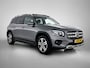 Mercedes-Benz GLB 200 Advantage | Panoramadak | Trekhaak | Augmented Reality | Parkeerpakket met Camera | Inclusief 24 maanden Mercedes-Benz Certified garantie voor Europa.