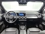 Mercedes-Benz GLB 200 Advantage | Panoramadak | Trekhaak | Augmented Reality | Parkeerpakket met Camera | Inclusief 24 maanden Mercedes-Benz Certified garantie voor Europa.