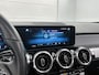 Mercedes-Benz GLB 200 Advantage | Panoramadak | Trekhaak | Augmented Reality | Parkeerpakket met Camera | Inclusief 24 maanden Mercedes-Benz Certified garantie voor Europa.