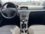 Opel Astra 1.6 Business, navigatie, cruisecontrol, airco, pdc, trekhaak, zeer nette auto, de distributieriem is in 2024 reeds vernieuwd !
