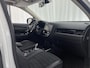 Mitsubishi Outlander 2.4 PHEV Intense+ Automaat | Pano | Trekhaak | Navi | Elek. Stoel | CarPlay | Stuur/Stoel Verw. |
