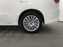 Mitsubishi Outlander 2.4 PHEV Intense+ Automaat | Pano | Trekhaak | Navi | Elek. Stoel | CarPlay | Stuur/Stoel Verw. |