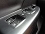 Volkswagen Passat Variant 2.0 FSI Highline Business 150PK Clima Cruise Trekhaak 6-BAK NL-Auto LMV