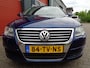 Volkswagen Passat Variant 2.0 FSI Highline Business 150PK Clima Cruise Trekhaak 6-BAK NL-Auto LMV