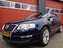 Volkswagen Passat Variant 2.0 FSI Highline Business 150PK Clima Cruise Trekhaak 6-BAK NL-Auto LMV