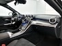 Mercedes-Benz C-klasse 200 AMG Sportpakket | Parkeerpakket met Camera | Alarm | Sfeerverlichting | Stoelverwarming | Car Play | LED | Inclusief 24 maanden Mercedes-Benz Certified garantie voor Europa.