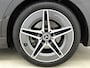 Mercedes-Benz C-klasse 200 AMG Sportpakket | Parkeerpakket met Camera | Alarm | Sfeerverlichting | Stoelverwarming | Car Play | LED | Inclusief 24 maanden Mercedes-Benz Certified garantie voor Europa.