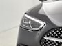 Mercedes-Benz C-klasse 200 AMG Sportpakket | Parkeerpakket met Camera | Alarm | Sfeerverlichting | Stoelverwarming | Car Play | LED | Inclusief 24 maanden Mercedes-Benz Certified garantie voor Europa.