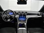 Mercedes-Benz C-klasse 200 AMG Sportpakket | Parkeerpakket met Camera | Alarm | Sfeerverlichting | Stoelverwarming | Car Play | LED | Inclusief 24 maanden Mercedes-Benz Certified garantie voor Europa.