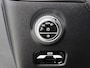 Mercedes-Benz C-klasse 200 AMG Sportpakket | Parkeerpakket met Camera | Alarm | Sfeerverlichting | Stoelverwarming | Car Play | LED | Inclusief 24 maanden Mercedes-Benz Certified garantie voor Europa.