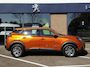 Peugeot 2008 ACTIVE PACK 1.2 Puretech 100pk Cruise & Climate control | Achteruitrijcamera | Navigatie via Apple/Android | Parkeersensoren | Bluetooth | LMV 16inch