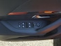 Peugeot 2008 ACTIVE PACK 1.2 Puretech 100pk Cruise & Climate control | Achteruitrijcamera | Navigatie via Apple/Android | Parkeersensoren | Bluetooth | LMV 16inch