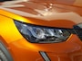 Peugeot 2008 ACTIVE PACK 1.2 Puretech 100pk Cruise & Climate control | Achteruitrijcamera | Navigatie via Apple/Android | Parkeersensoren | Bluetooth | LMV 16inch