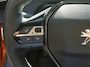 Peugeot 2008 ACTIVE PACK 1.2 Puretech 100pk Cruise & Climate control | Achteruitrijcamera | Navigatie via Apple/Android | Parkeersensoren | Bluetooth | LMV 16inch
