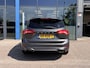 Ford Focus Wagon 1.0 EcoBoost ST Line 125PK Winterpack Adaptieve Cruise Camera B&O Parkeersensoren Full-LED Climate Keyless 18'' Velgen Privacy Glass *Sportief*
