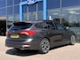 Ford Focus Wagon 1.0 EcoBoost ST Line 125PK Winterpack Adaptieve Cruise Camera B&O Parkeersensoren Full-LED Climate Keyless 18'' Velgen Privacy Glass *Sportief*