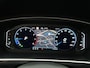 Volkswagen Tiguan Allspace 1.5 TSI R-Line Business+ Automaat - IQ light - Panoramisch schuif-kanteldak - Navigatie - Stoelverwarming - Achterklep elektrisch - Park Assist