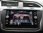 Volkswagen Tiguan Allspace 1.5 TSI R-Line Business+ Automaat - IQ light - Panoramisch schuif-kanteldak - Navigatie - Stoelverwarming - Achterklep elektrisch - Park Assist